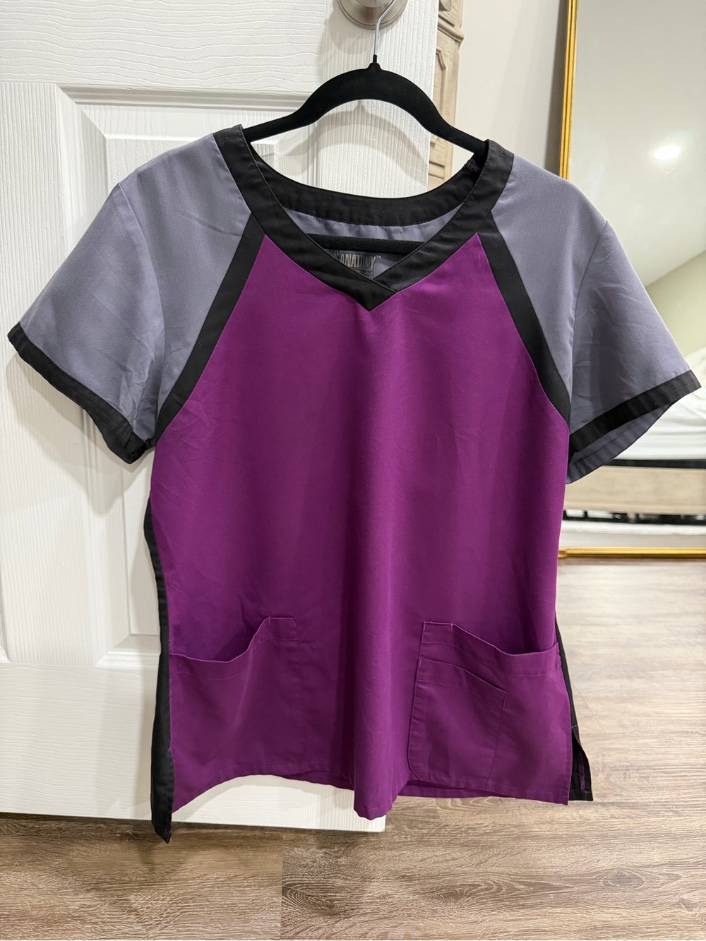 Women's Purple & Gray V-Neck Scrub Top